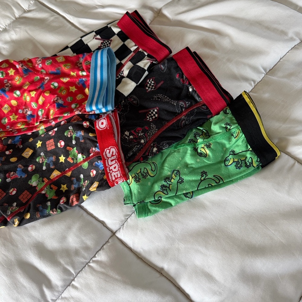 Colorful Boys' Boxer Briefs Multi-Pack - Green Gecko & Gaming Prints